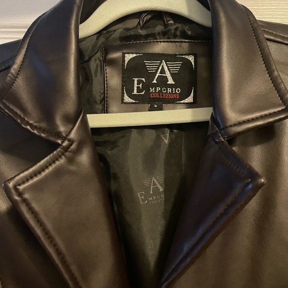 Brown leather jacket - Picture 5 of 5